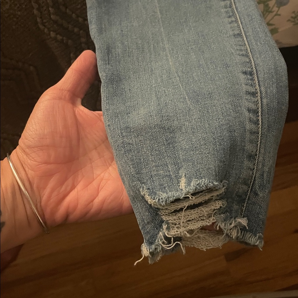 Curvy Skinny Jeans - Picture 4 of 8